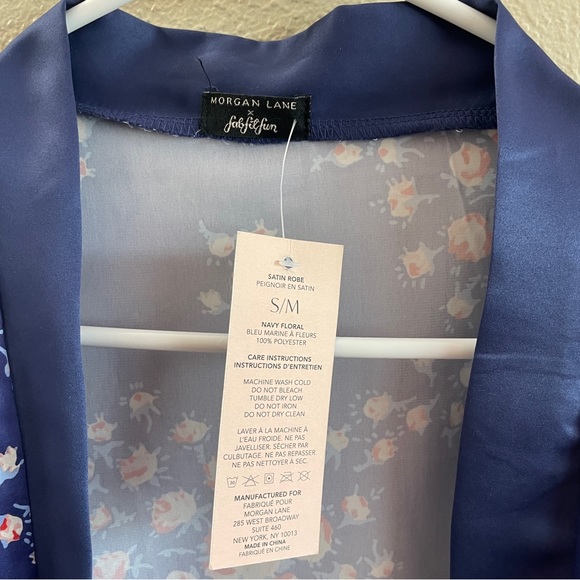 Morgan Lane Flower Blue Robe - Picture 4 of 4